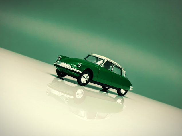 Illustration for article titled Citroën DS from JobJoris